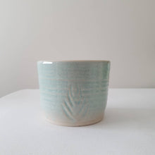 Load image into Gallery viewer, Carved Mint planter