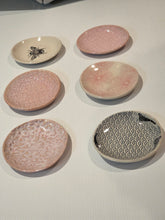 Load image into Gallery viewer, Seconds Pinch Dishes
